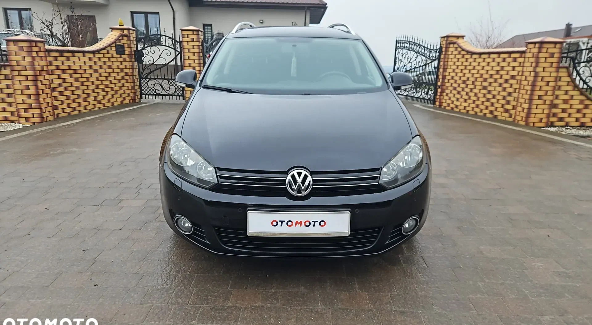 volkswagen Volkswagen Golf cena 23900 przebieg: 179000, rok produkcji 2010 z Murowana Goślina